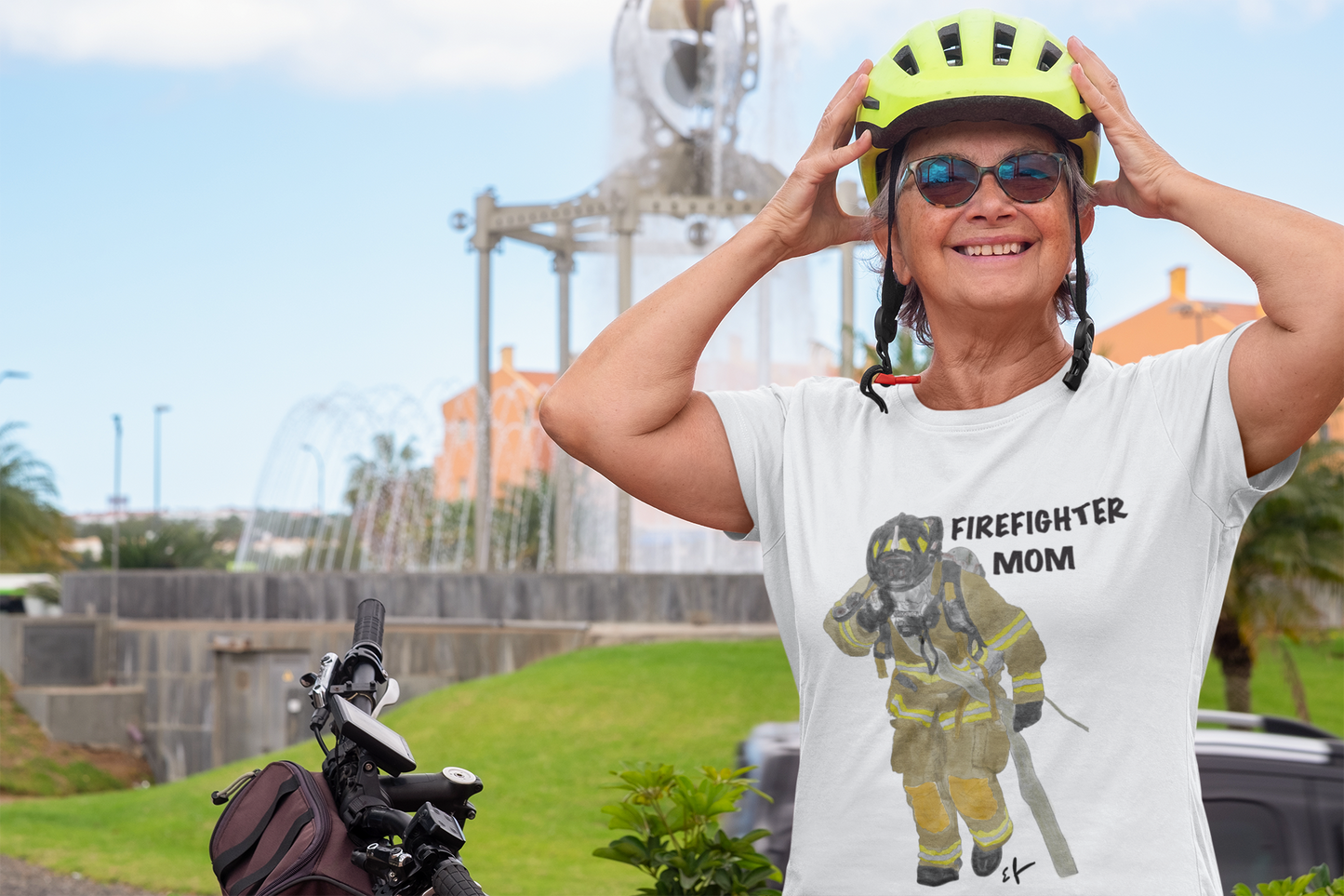 Firefighter Mom Unisex Jersey Short Sleeve Tee | Mother of Fireman Gift | Firemen Moms Mothers